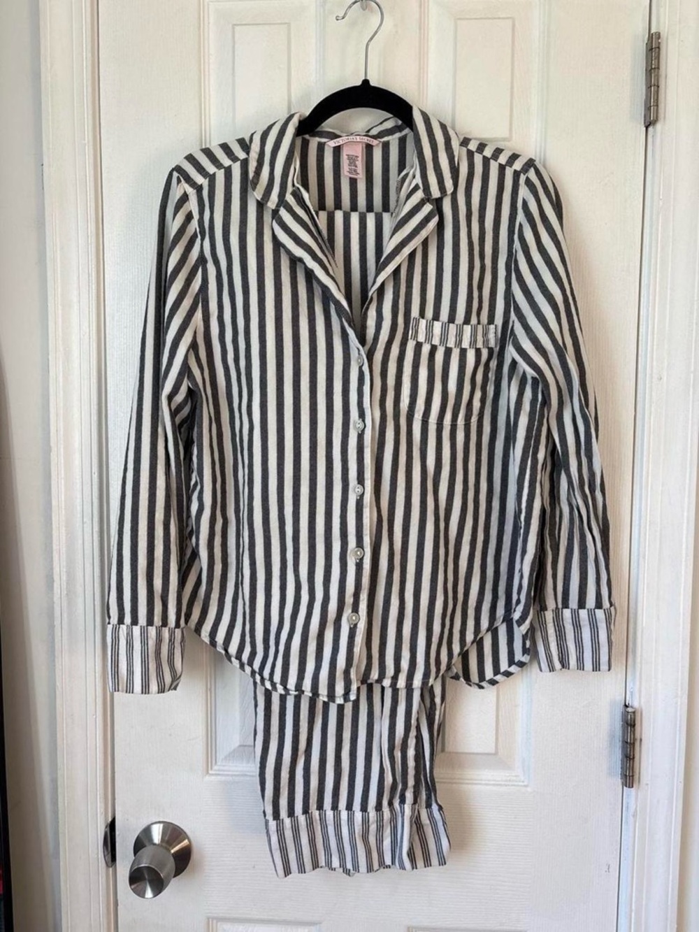 Victoria Secret Stripe pijama set